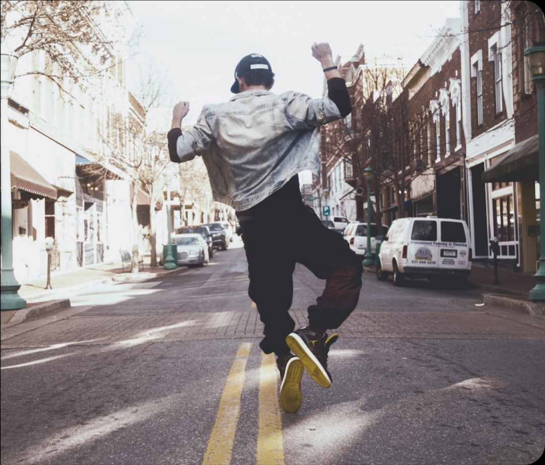 Dancing Man